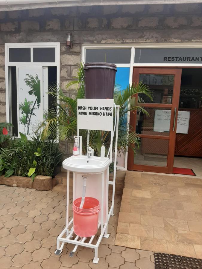 Mrimba Palm Hotel Arusha Extérieur photo