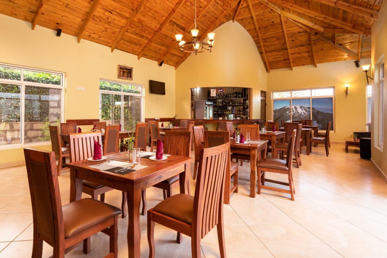 Mrimba Palm Hotel Arusha Extérieur photo